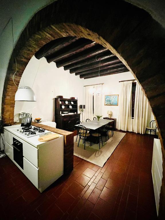 Kuchyň nebo kuchyňský kout v ubytování Villa Bignago B&B