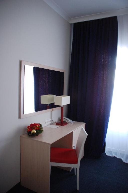 Optima Pochayiv - Habitación Doble Superior O Twin