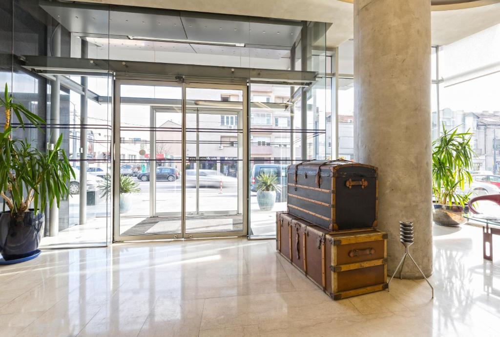 Posezení v ubytování Nobel Zira Hotel