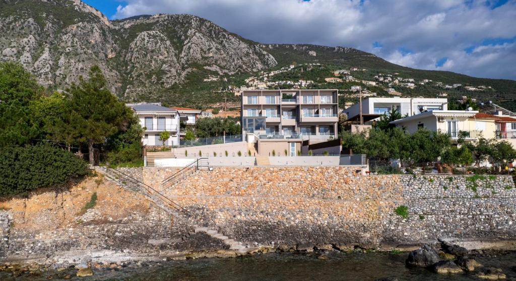 Messinian View - Resim 31