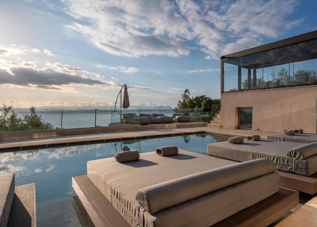 Messinian View - Resim 7