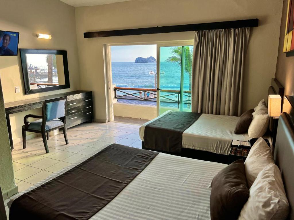 Imagen de la galería de Hotel La Siesta Malecón, en Mazatlán
