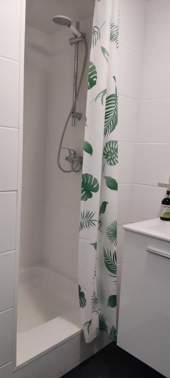 Een badkamer bij Vakantiebungalow BERK 1