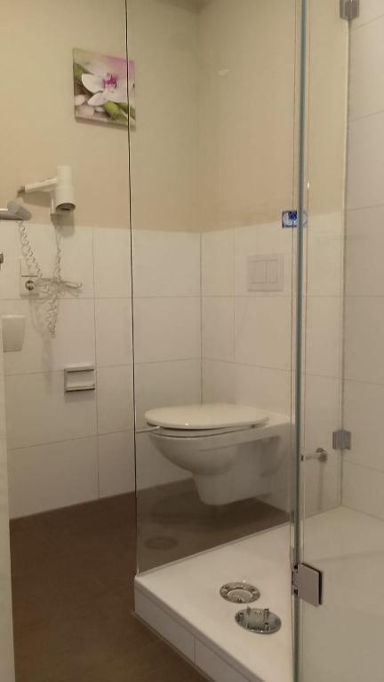 Koupelna v ubytování Hotel Zum Rebstock