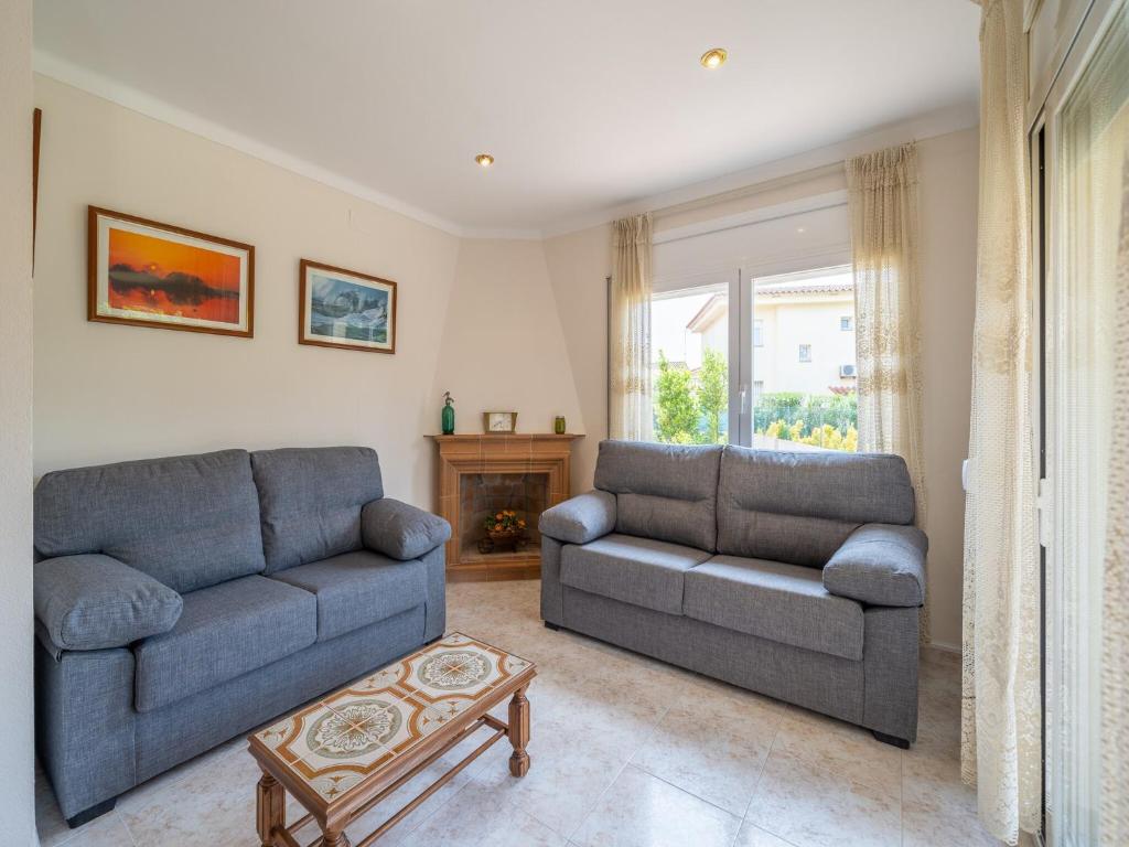 5 bedroom villa in L\