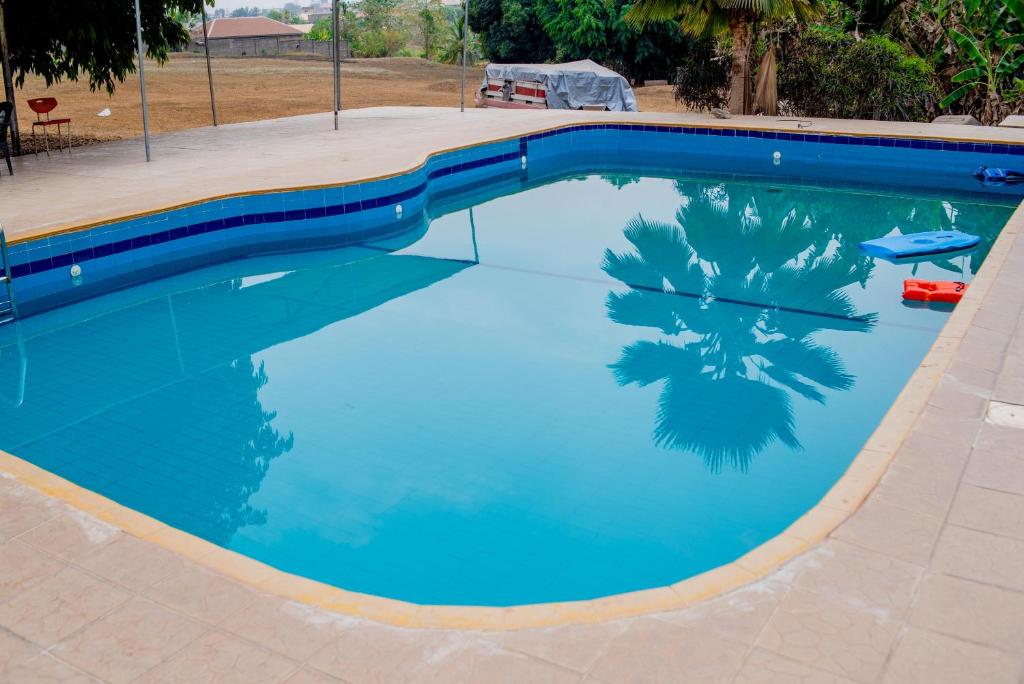 Bazén v ubytování Aloha Hotel & Resort nebo v jeho okolí