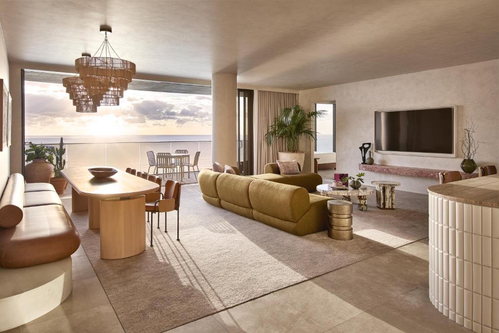 Mondrian Gold Coast - Resim 3