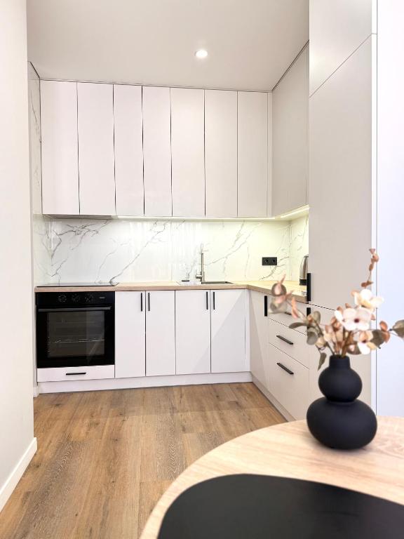 New Business-Class Apartment з ГЕНЕРАТОРОМ in Kyiv City Center фото 3