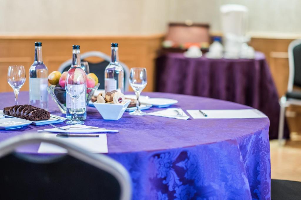 The Pillar Hotel - Resim 12