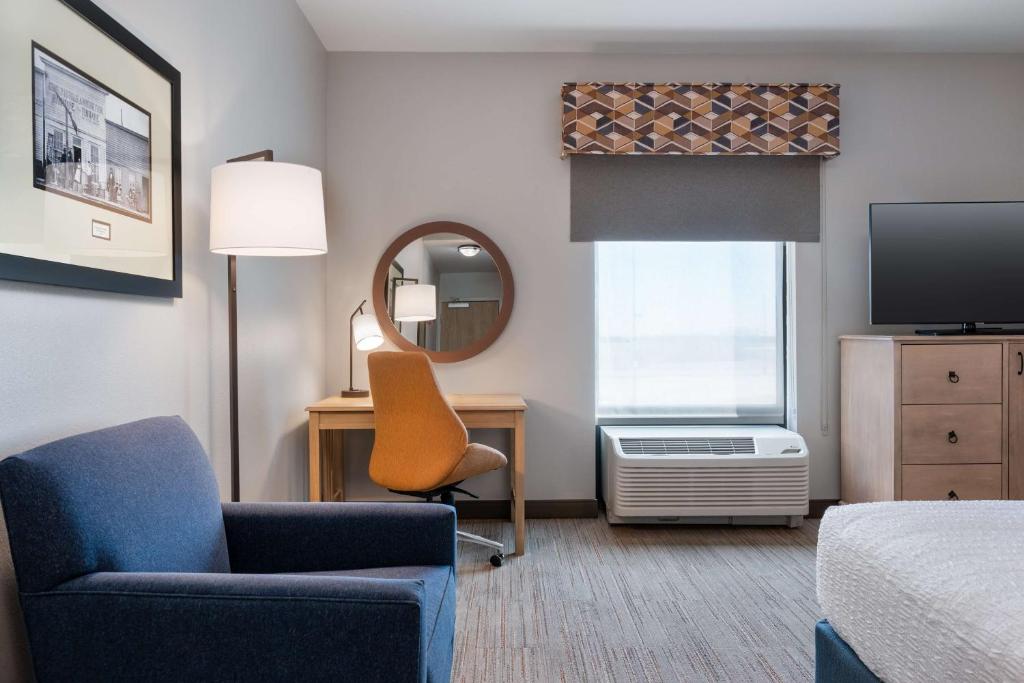 Hampton Inn & Suites by Hilton Dodge City Boot Hill Casino - Habitación Con Cama Extragrande - No Fumadores