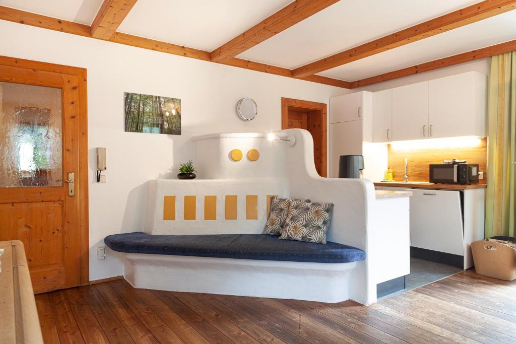 Kuchyň nebo kuchyňský kout v ubytování Kachelofenwohnung Pölzleitner