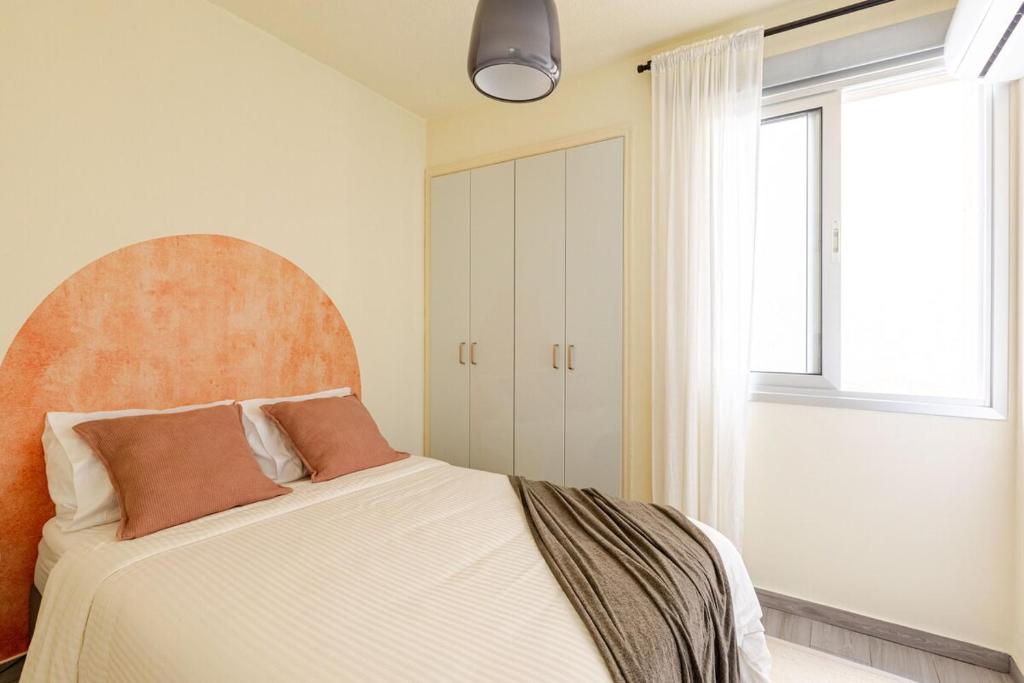 Stylish Apt in Finikoudes 300m from the beach