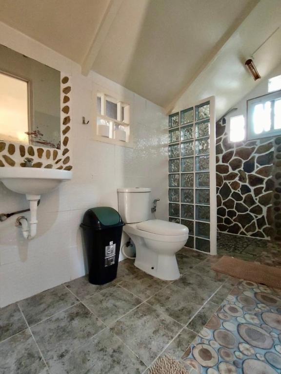 Koupelna v ubytování Lunazul Guesthouse