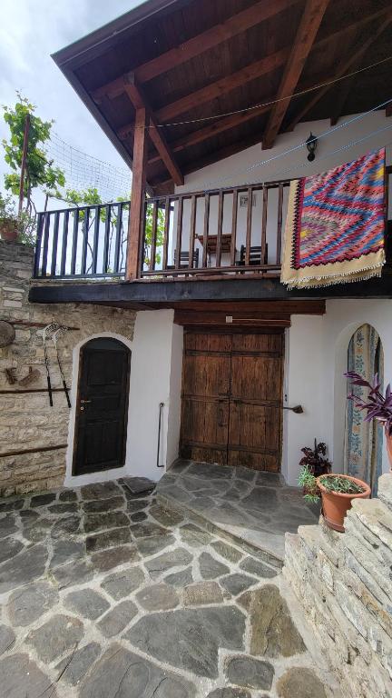 Fotografie z fotogalerie ubytování Guest House Mangalem v destinaci Berat