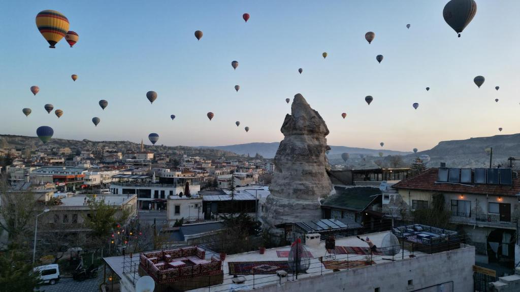 Glory Art Stone House - 4