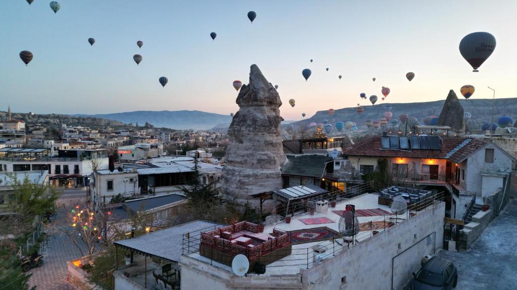 Glory Art Stone House - 16