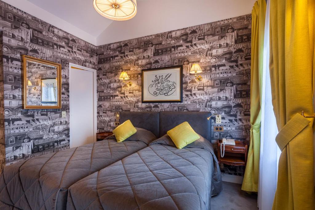 Grand Hôtel de L'Univers Saint-Germain - Resim 35