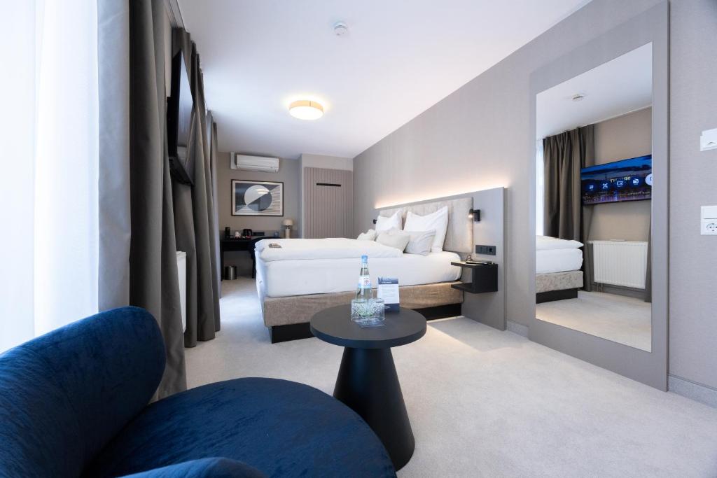 Digital Hotel Kronjuwel by BRIGHT Waldkirch - Self Check-in - Double Room - Disability Access