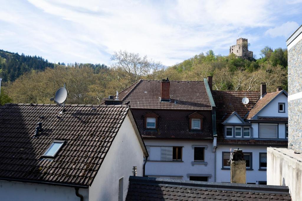 Nespecifikovaný výhled na hory nebo výhled na hory při pohledu z hotelu