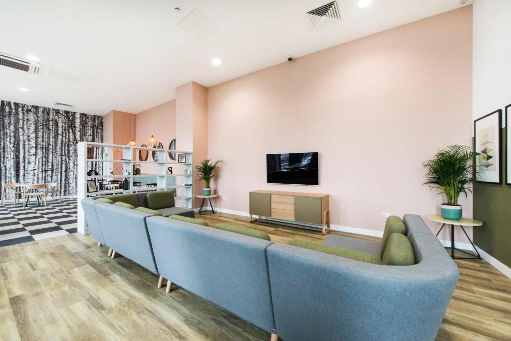 Gallery image of Yugo Catherine House Portsmouth in Portsmouth