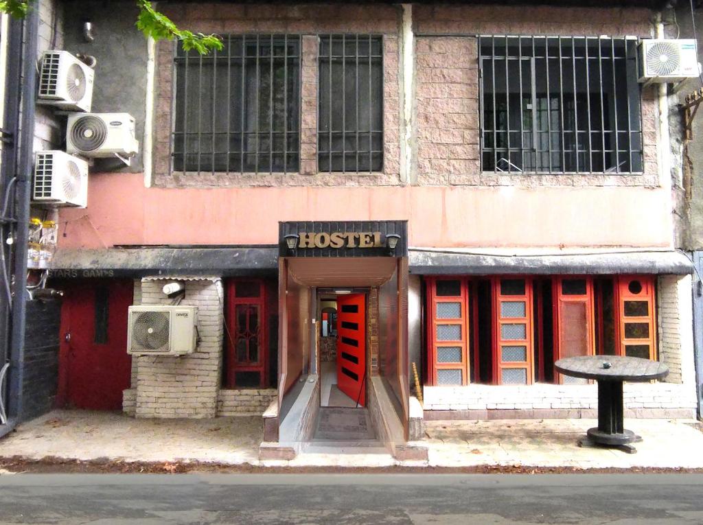 Budova, kde se hostel nachází