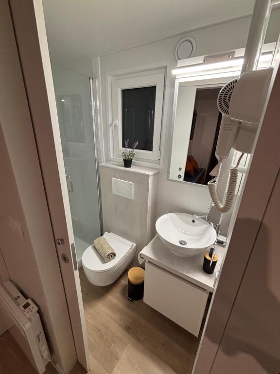 Koupelna v ubytování Mobile home LUNA Selce