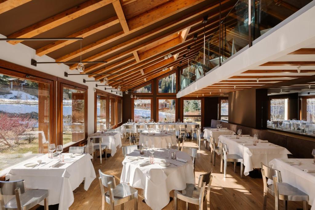 Montana Lodge & Spa, by R Collection Hotels