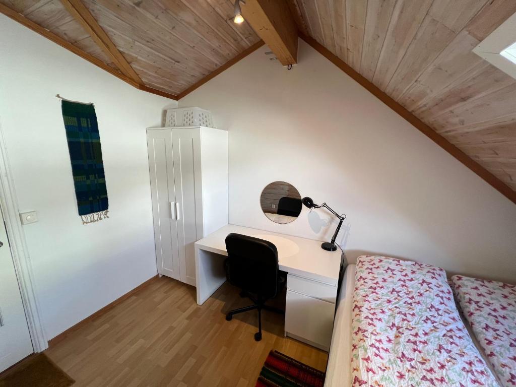 Postel nebo postele na pokoji v ubytování Knirkenheimen