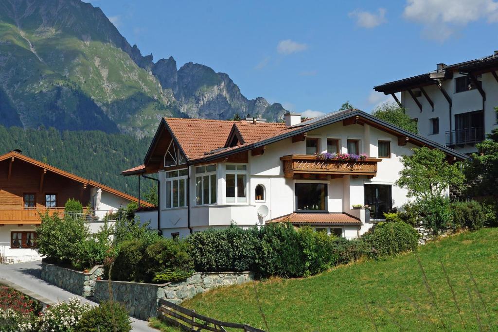 Фотография из галереи Agerer Apartment в Наудерсе