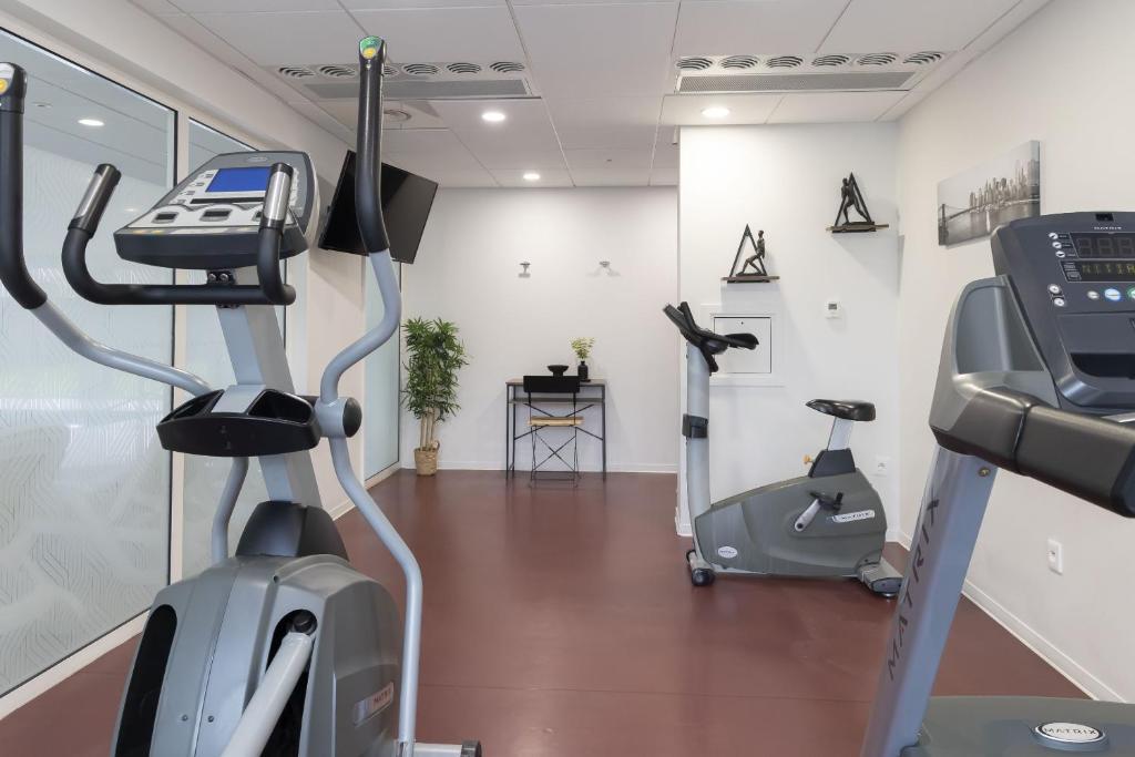 Fitness centrum a/nebo fitness zařízení v ubytování Appart Hotel Odalys City Colmar La Rose d'Argent