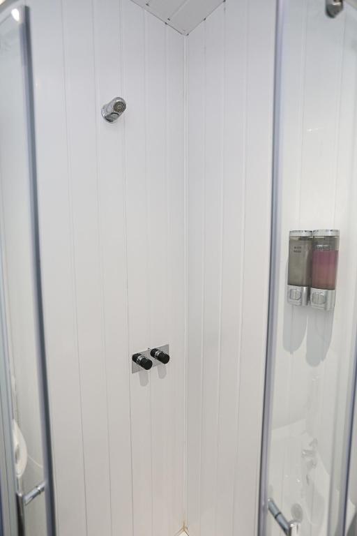 OYO Queens Quarter - Resim 18