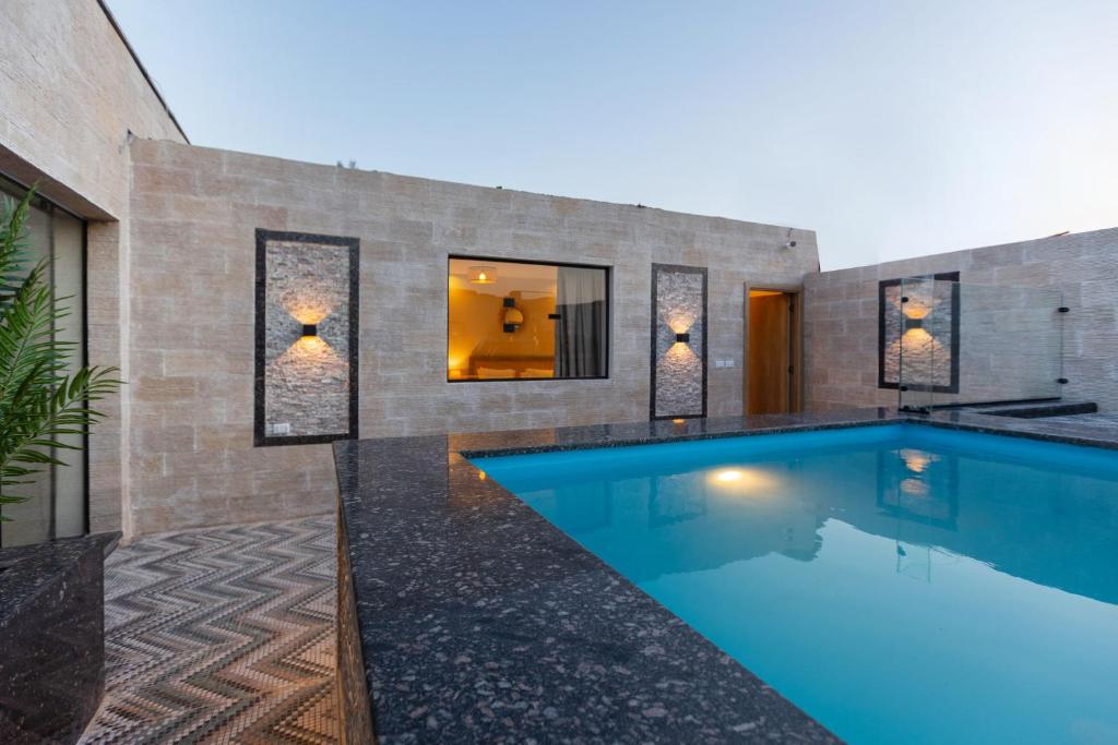 Piscina di Beyond Pyramids View o nelle vicinanze