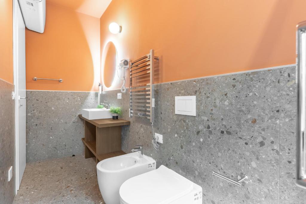 Torriani Suites Foresteria Lombarda - Resim 40