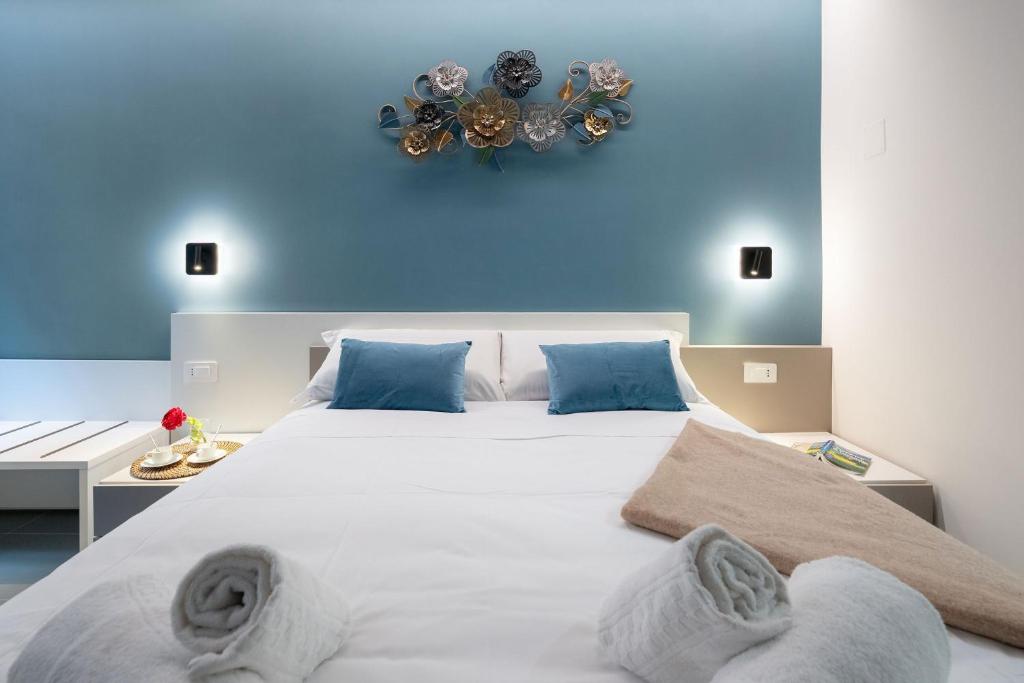 Keys of Italy - Vigna 8 Blu- Newly Renovated Elegant 2 Bedr - Great Central Location in Florence