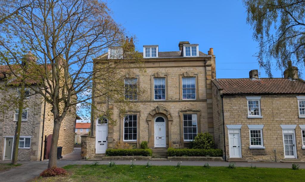 Bygningen som lejligheden ligger i