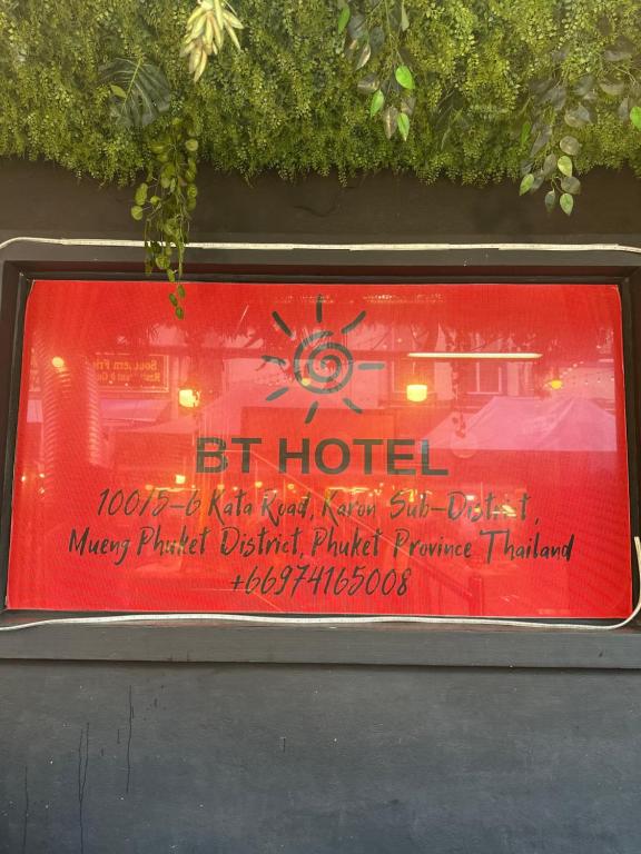 Certifikát, hodnocení, plakát nebo jiný dokument vystavený v ubytování BT hotel Kata Beach