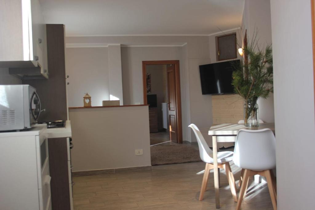 Kuchyň nebo kuchyňský kout v ubytování Agli Chalet