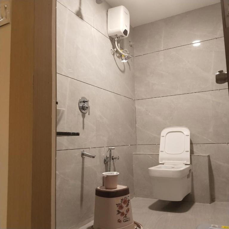 Koupelna v ubytování Hotel Krishna Park