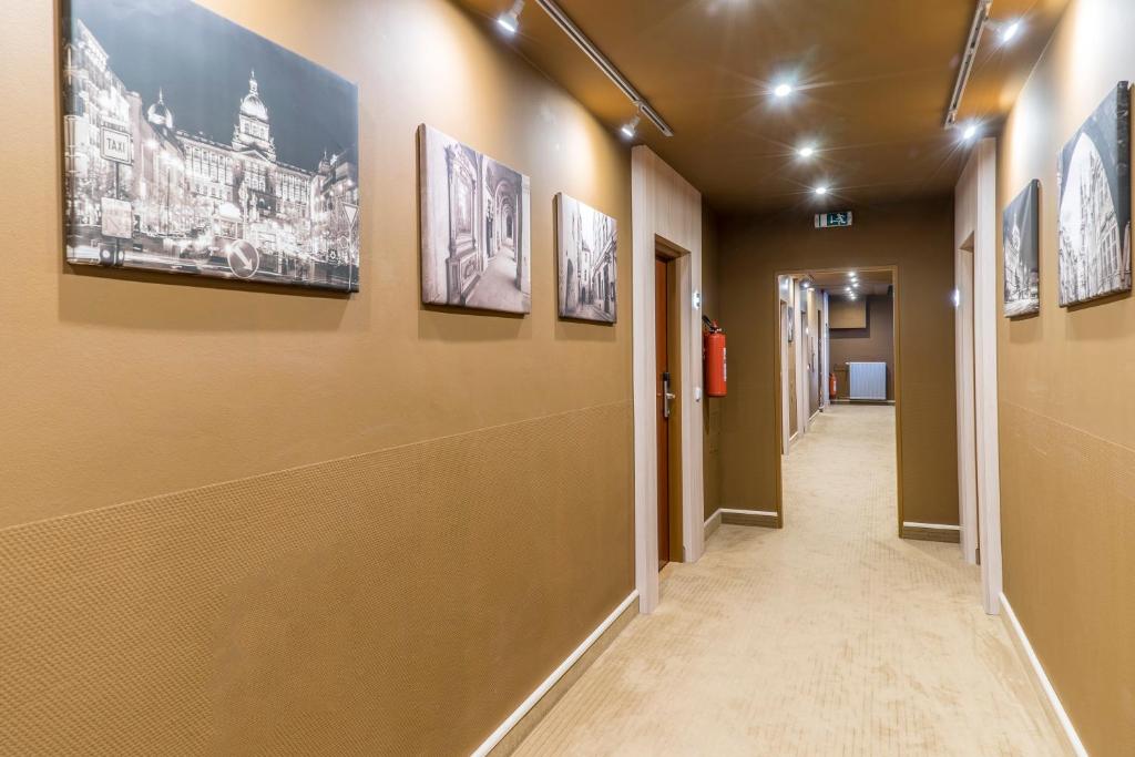 Pytloun Kampa Garden Hotel Prague - Resim 39