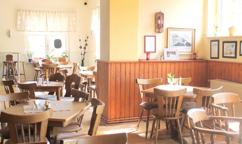 Restaurace v ubytování Hotel Ratscafe Ückeritz