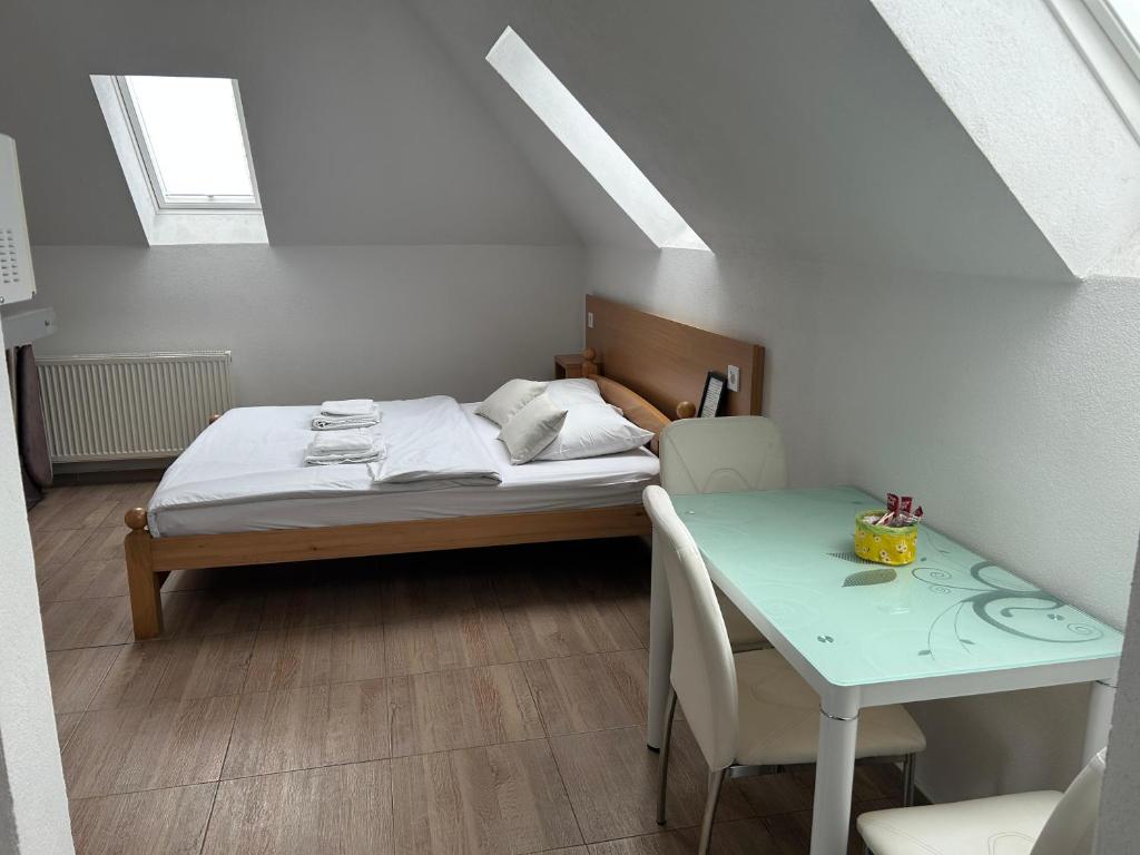 Apartmani Waterfall / Vodopad - Apartamento Con Terraza