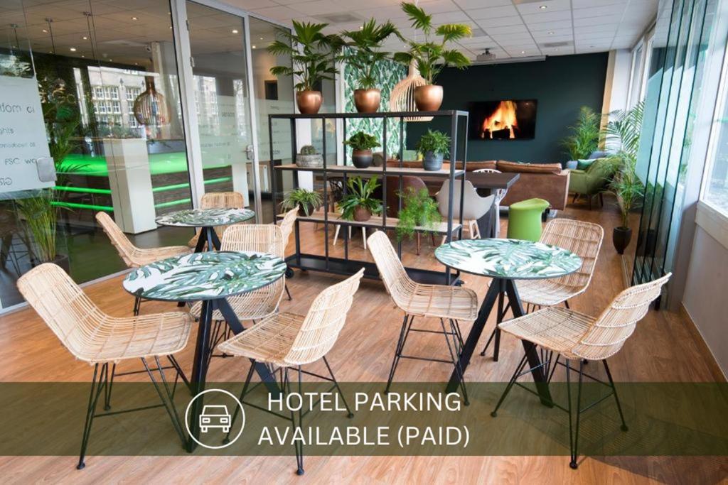 Court Garden Hotel - Resim 1