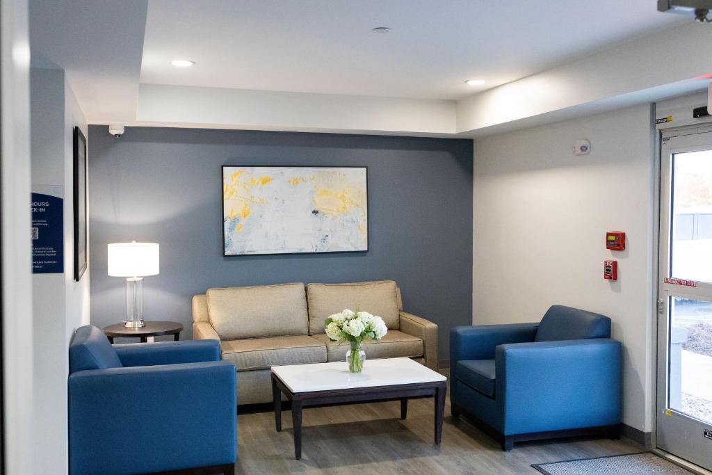 Posezení v ubytování stayAPT Suites Fort Worth-Fossil Creek