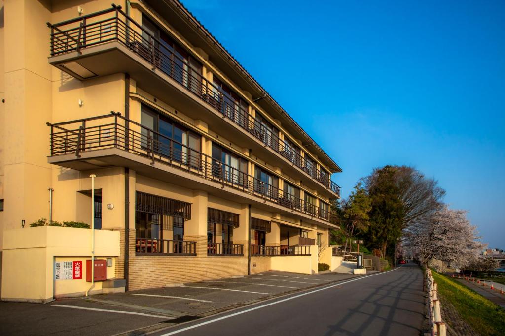 旅館が所在する建物