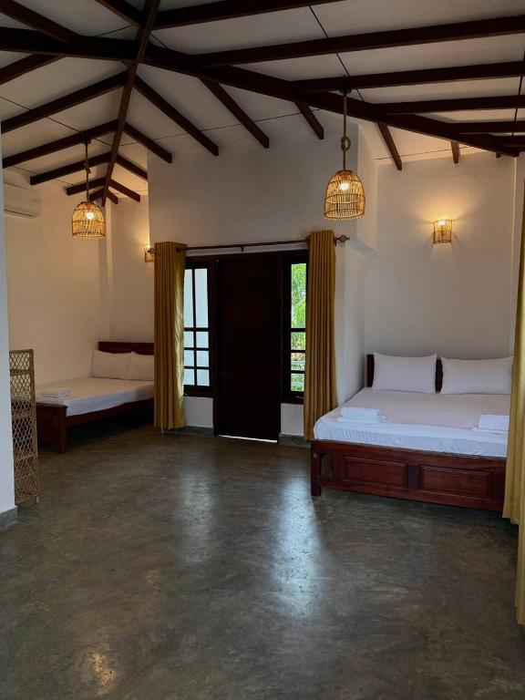 Riverside Cabanas - 16