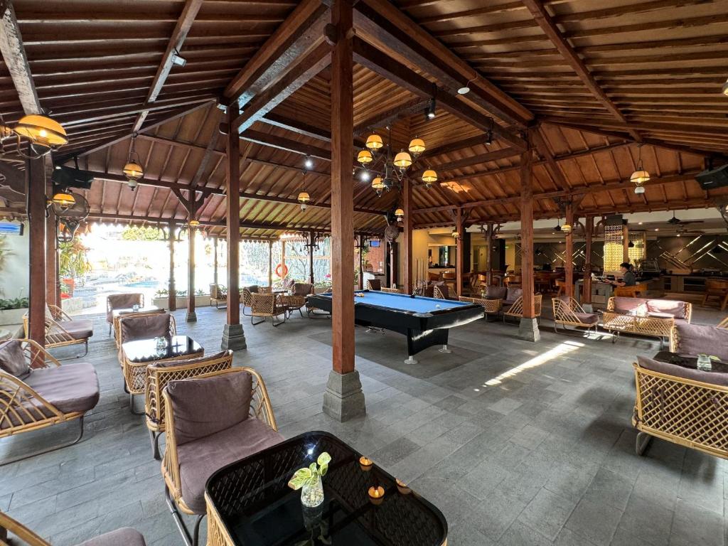 Posezení v ubytování Aveon Hotel Yogyakarta by Daphna Management