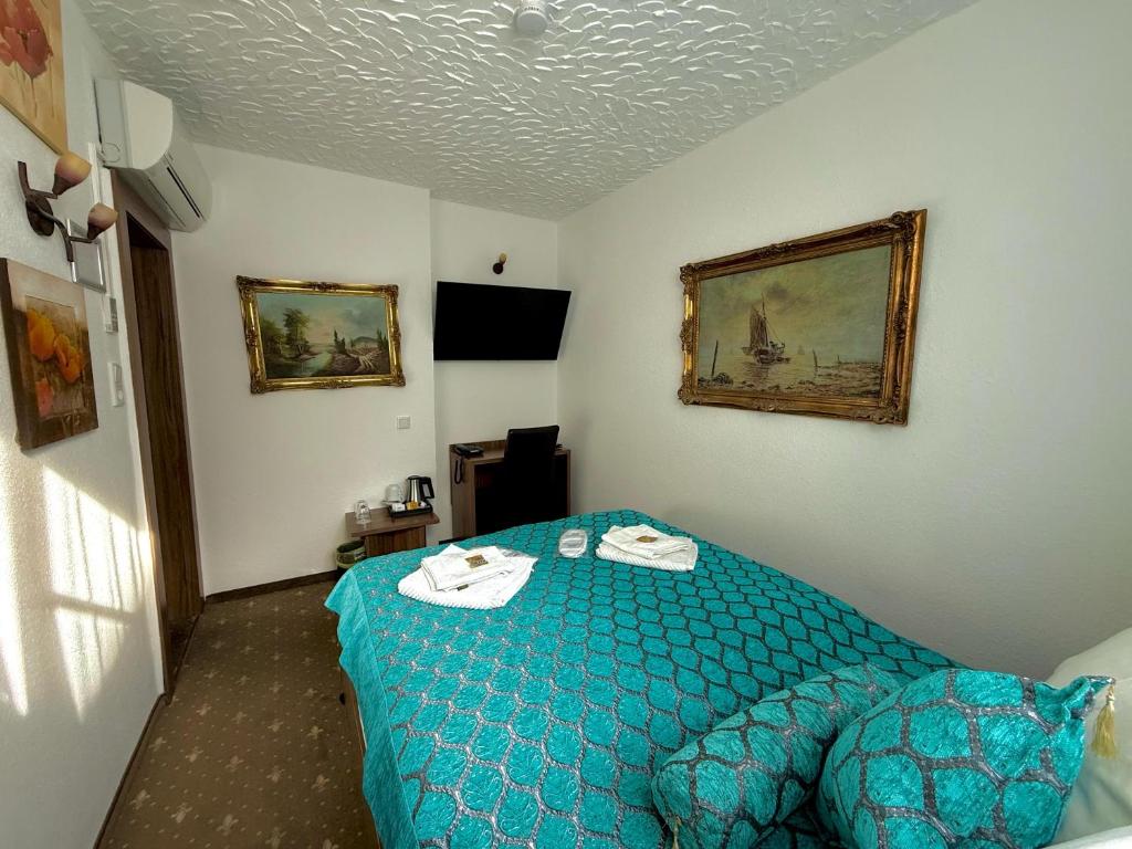 Hotel und Restaurant Löwenbräu Köln - Resim 11