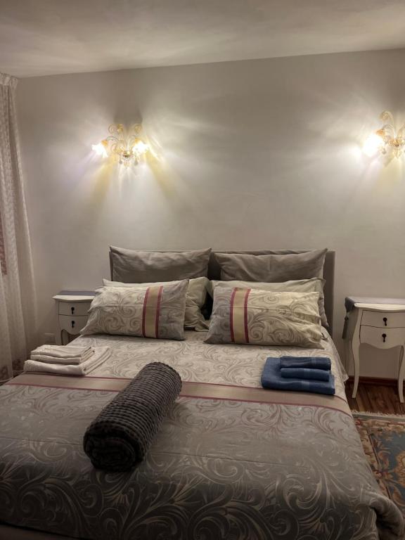 A bed or beds in a room at Nausicaa