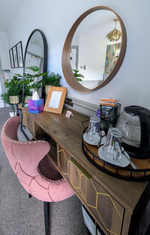 The Albert - Resim 17