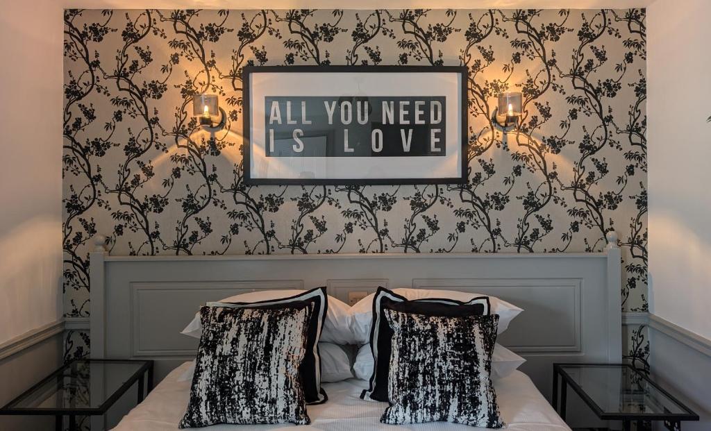 The Albert - Resim 7